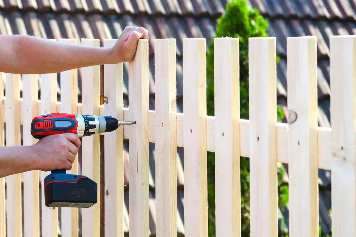 fence installations - 3